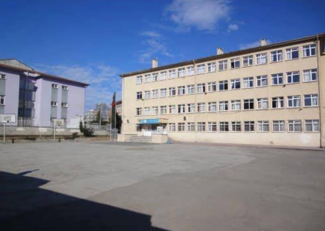 Samsun Boyacı - Samsun 50. Yıl İlkokulu İç ve Dış Cephe Boya İşi